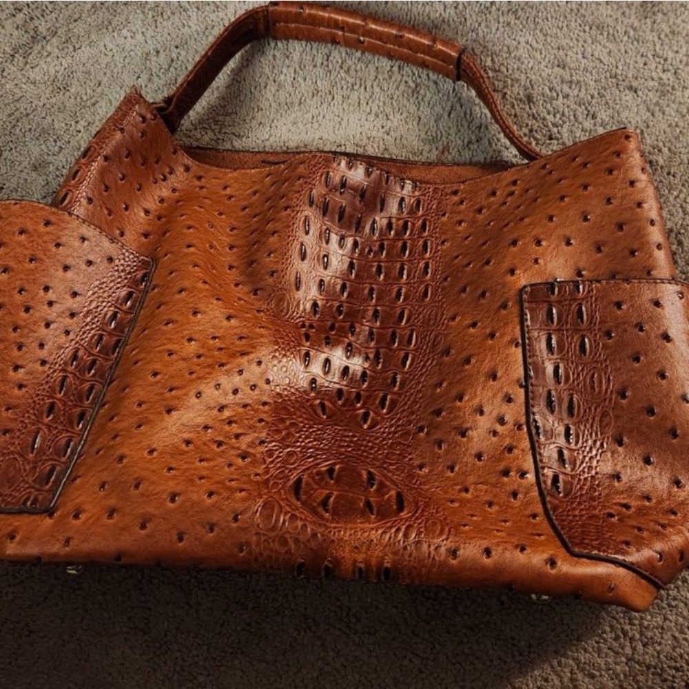 Stylish Tan Women's purse - Picture 2 of 7